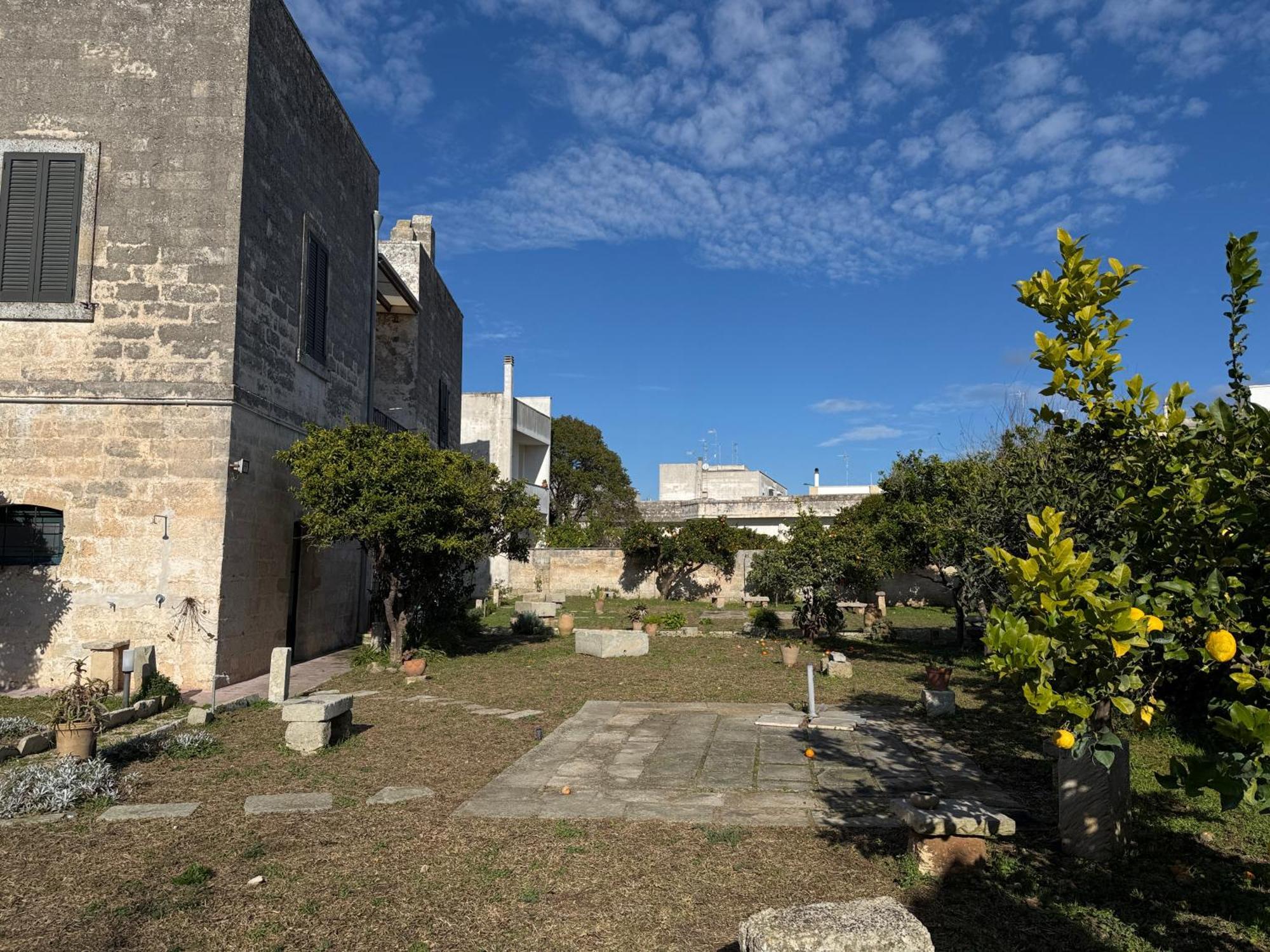 Residenza Storica Parco Lanoce Poggiardo Exterior foto